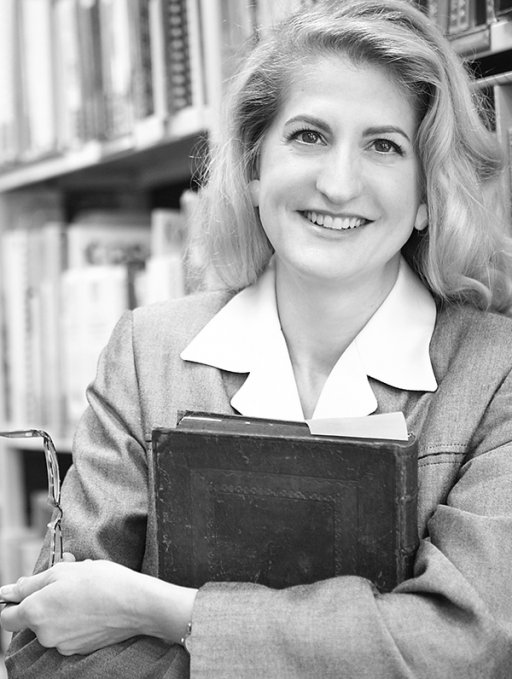 Dr. Lucinda Martin SFB 1472 „Transformationen des Populären“